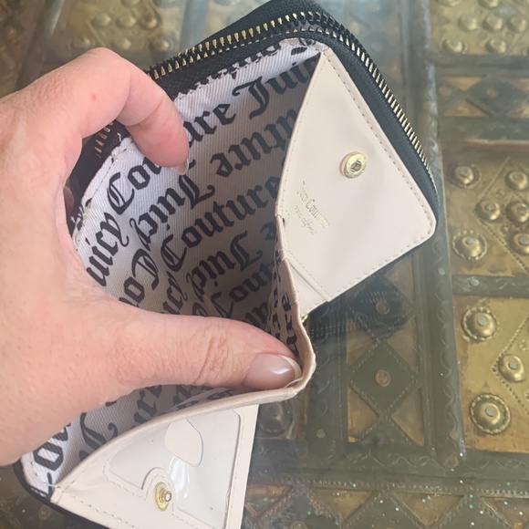 Juicy Couture wallet - Picture 3 of 5